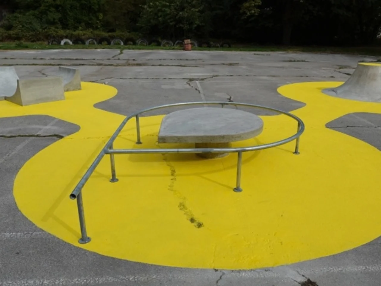 Skateable 的混凝土与钢制结构