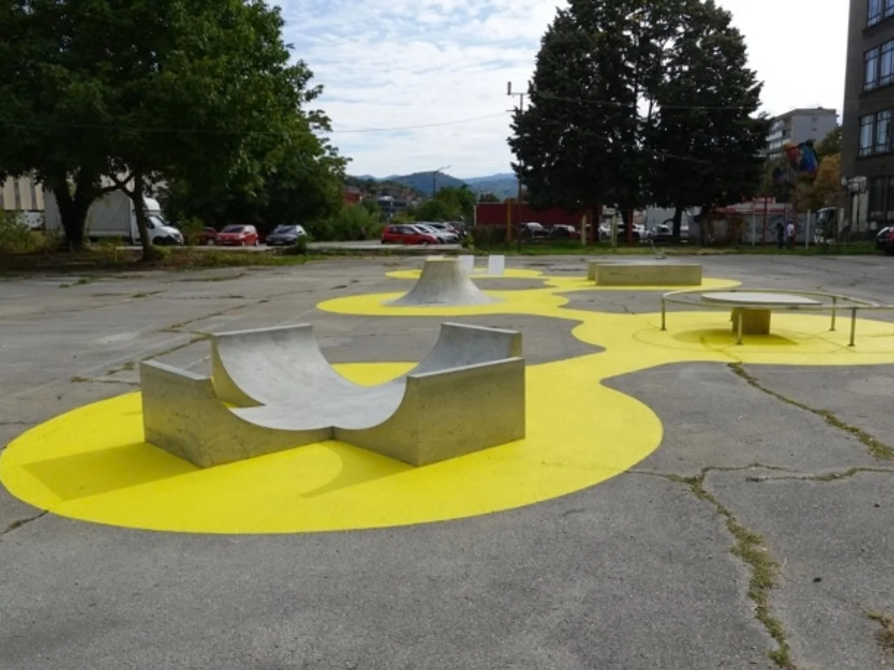 Skateable 字母组合与观众